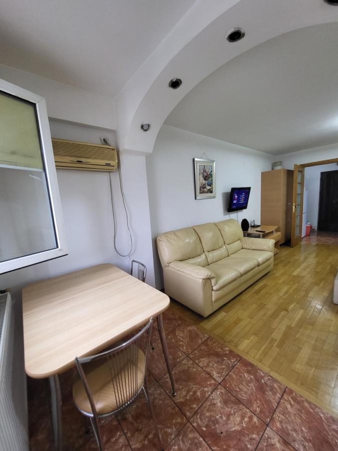 Avrig-Ferdinand Studio Bukarest Exterior foto